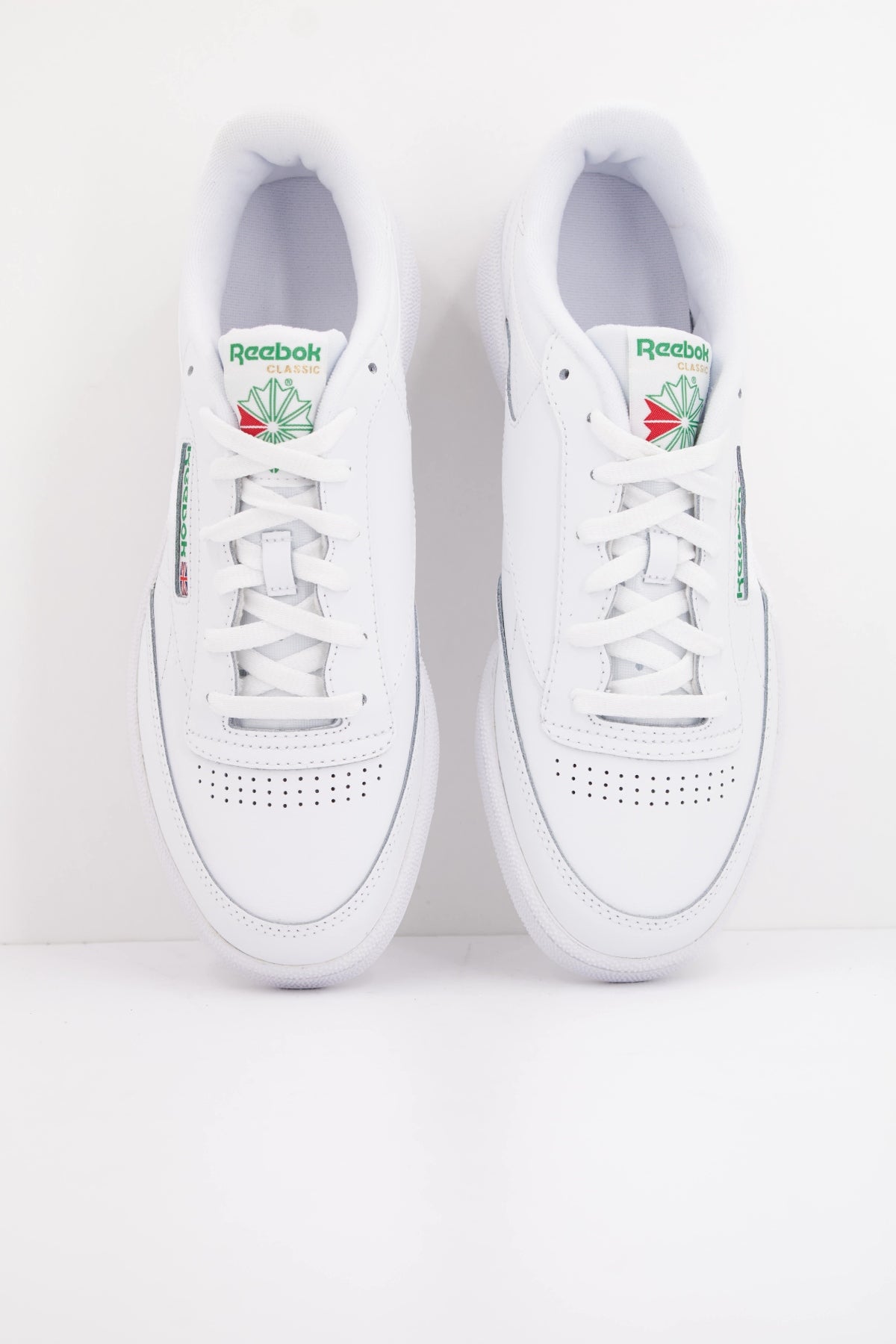 REEBOK CLUB C en color BLANCO (3)