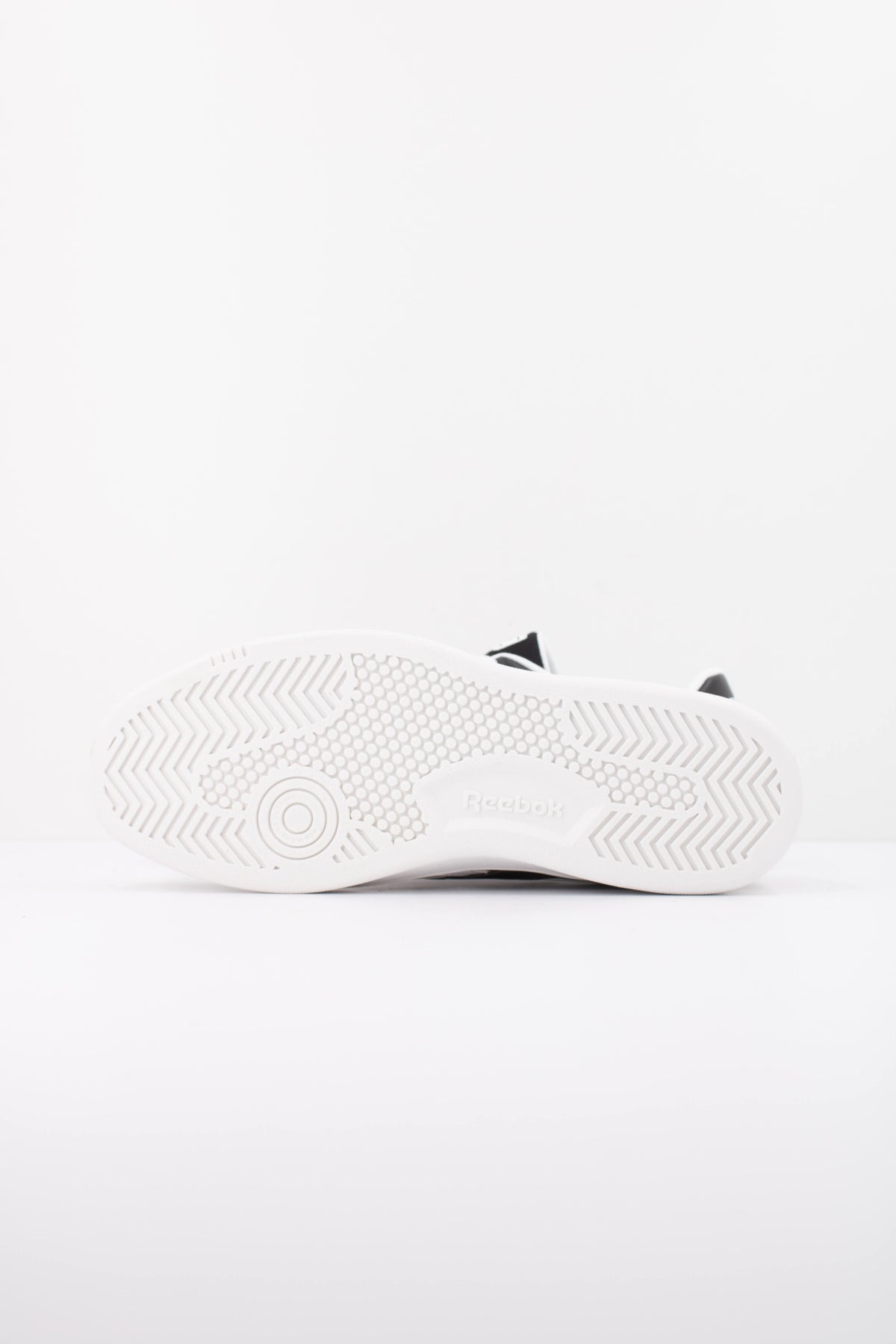 REEBOK R en color NEGRO (5)