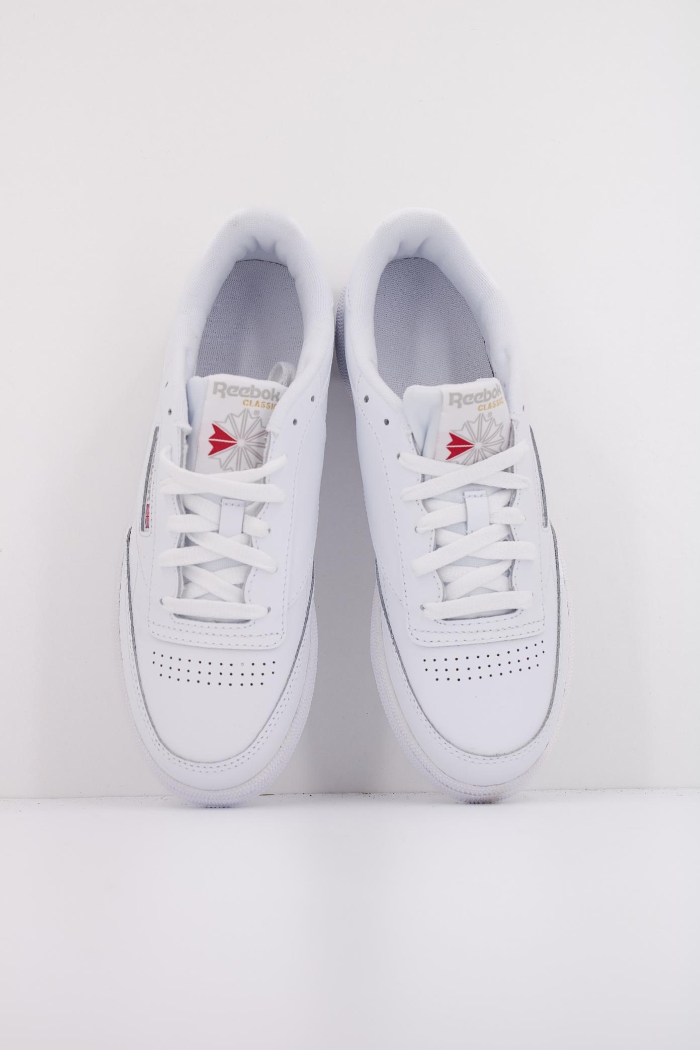 REEBOK CLUB C en color BLANCO (3)