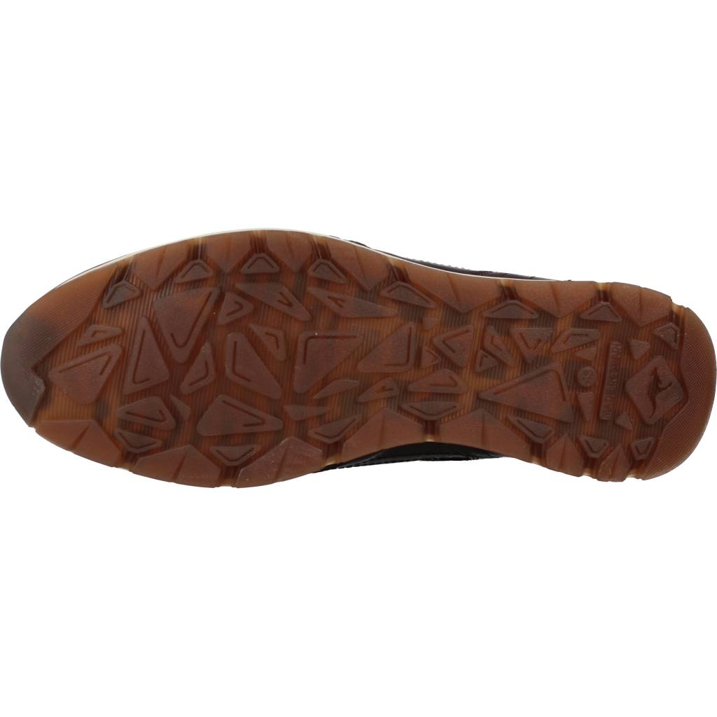 KANGAROOS K en color MARRON (6)