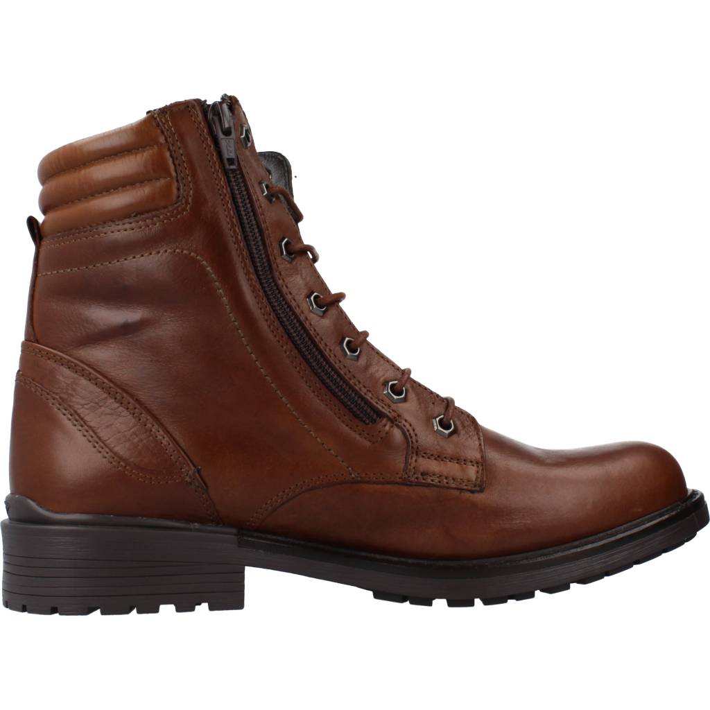 KANGAROOS K en color MARRON (4)