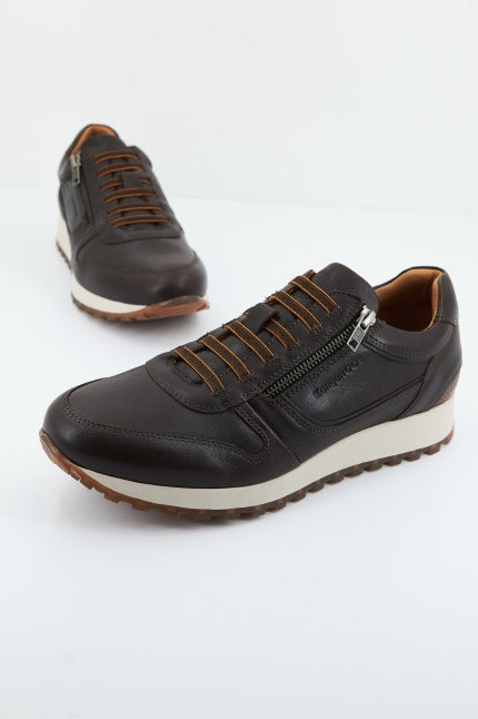 KANGAROOS K en color MARRON (1)