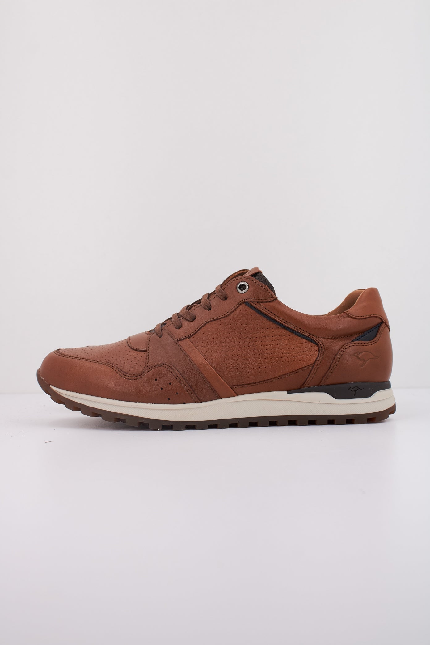 KANGAROOS K en color MARRON (1)
