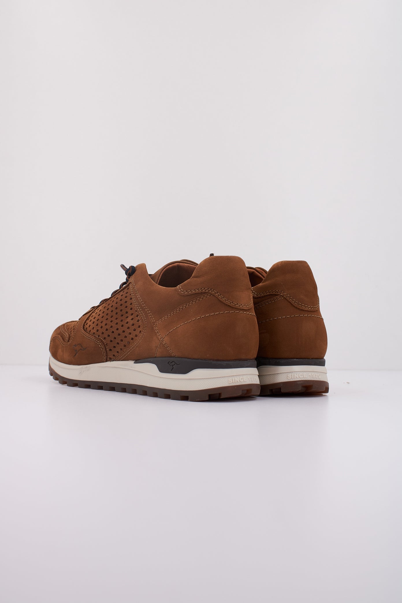 KANGAROOS K en color MARRON (4)