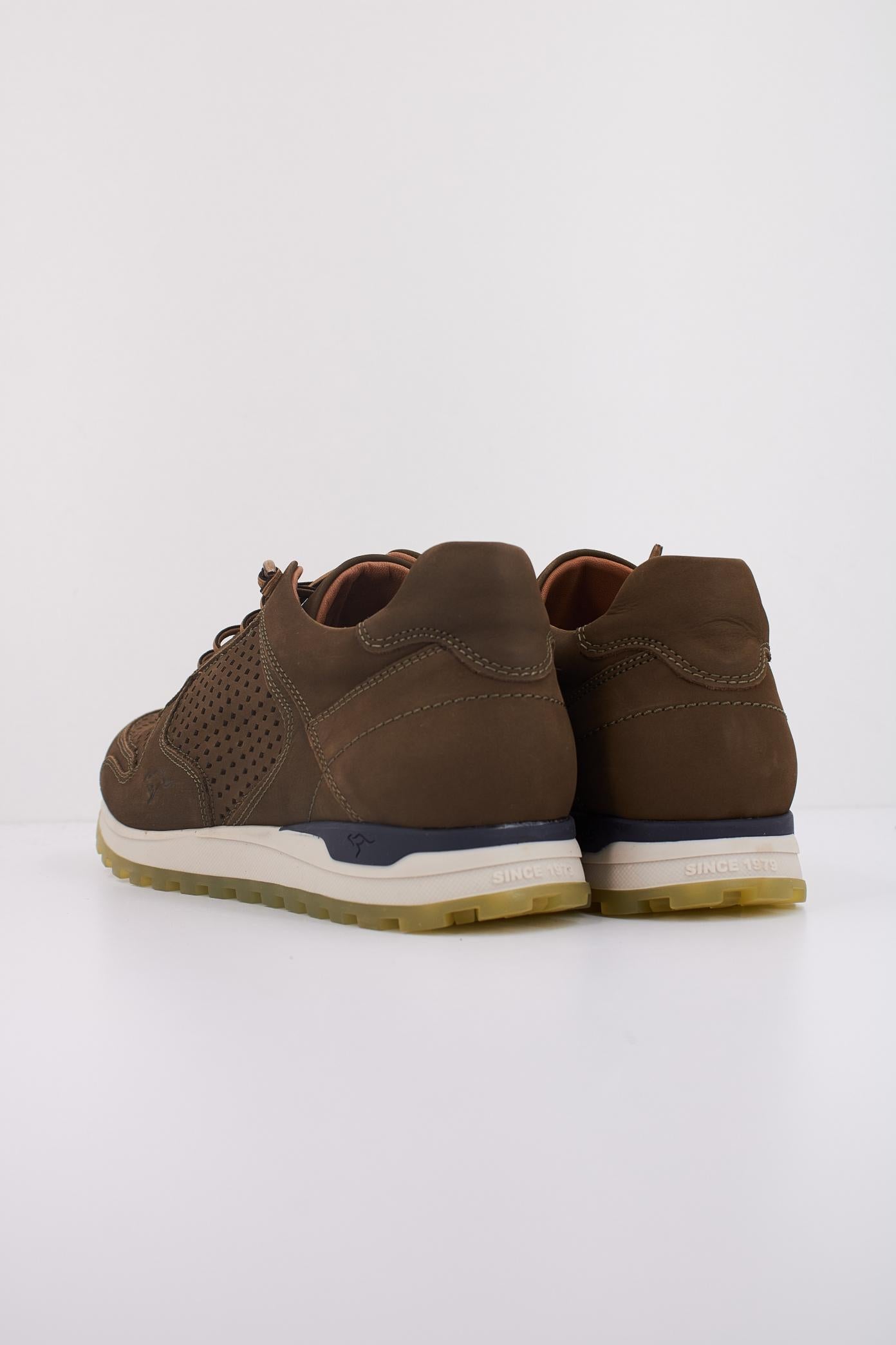 KANGAROOS K en color VERDE (4)