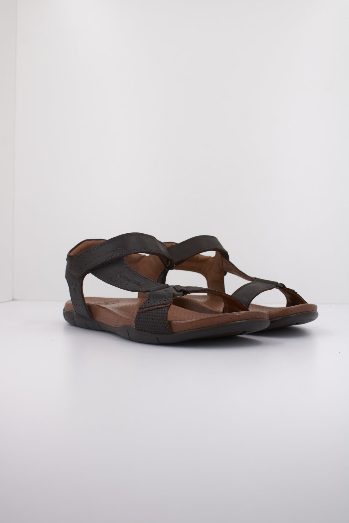 KANGAROOS K en color MARRON (2)