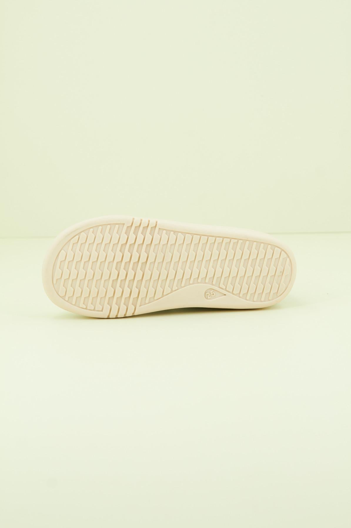BOBUX GRASS COURT en color BLANCO (4)