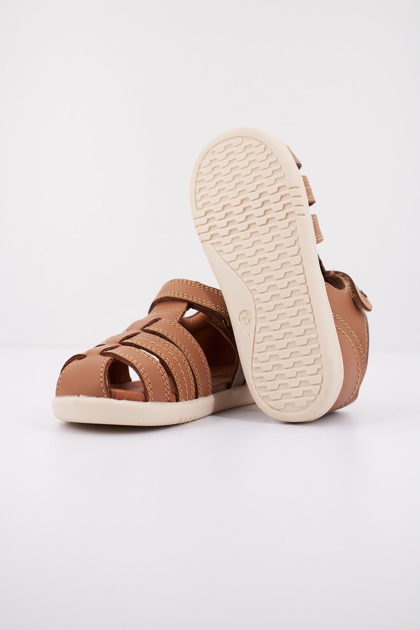 BOBUX ROAM en color MARRON CLARO (4)