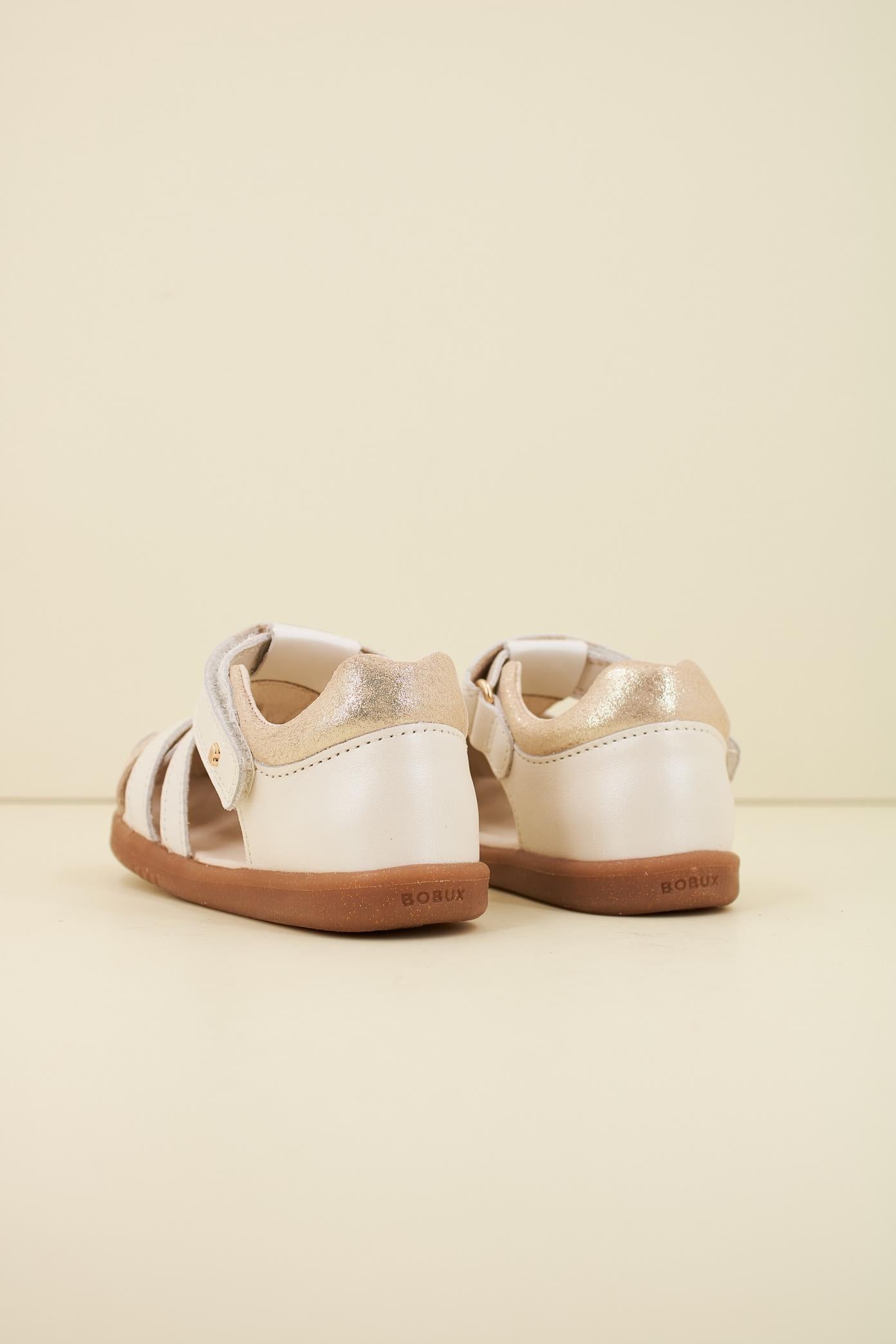 BOBUX CROSS JUMP en color BLANCO (3)