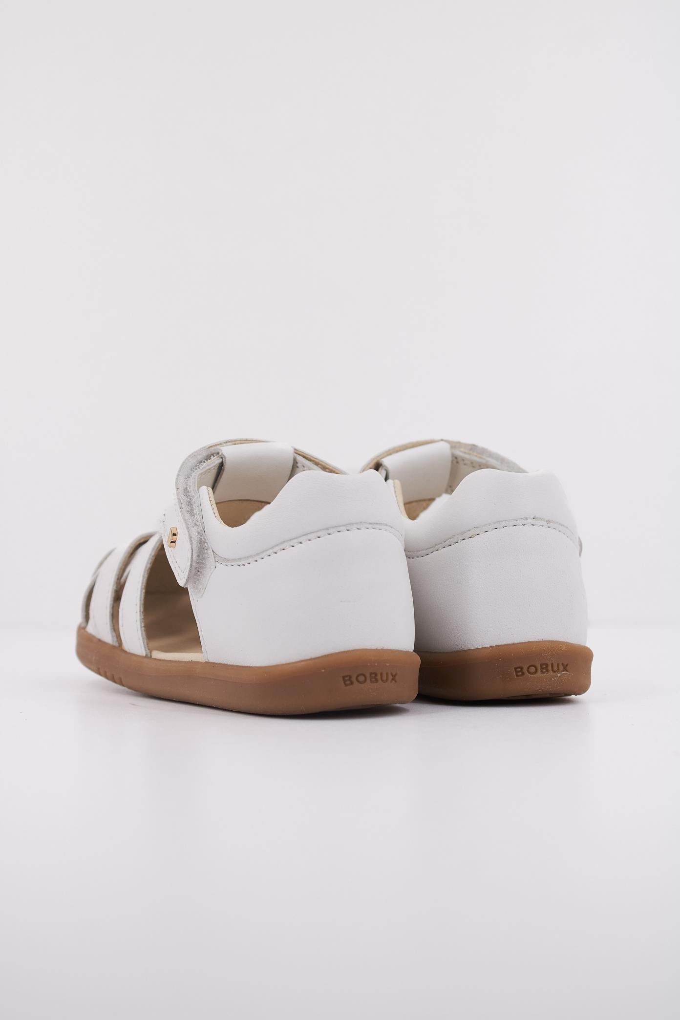BOBUX CROSS JUMP en color BLANCO (4)