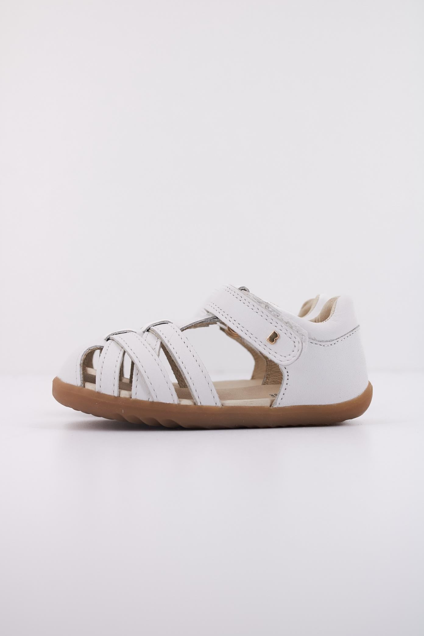 BOBUX CROSS JUMP en color BLANCO (1)