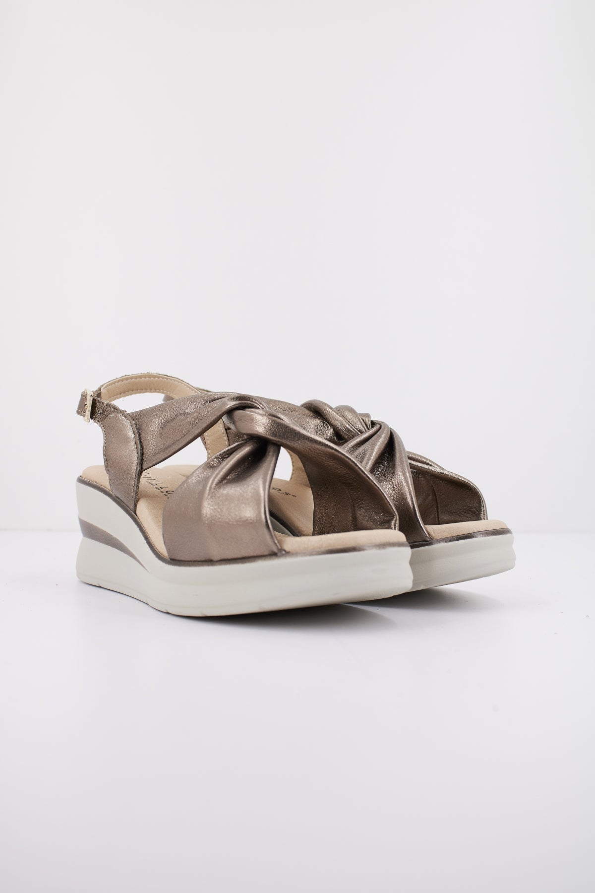 PITILLOS P en color BRONCE (2)
