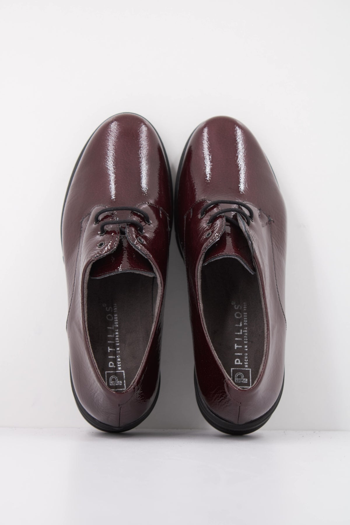 PITILLOS P BLUCHER CHAROL en color BURDEOS (3)