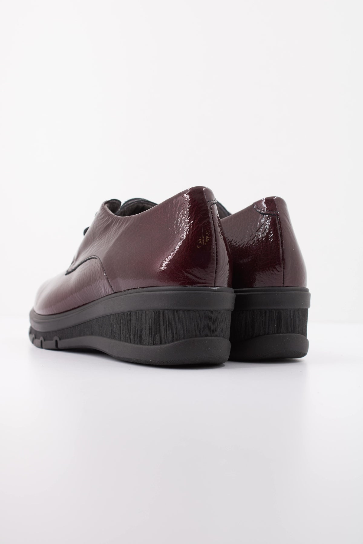 PITILLOS P BLUCHER CHAROL en color BURDEOS (4)
