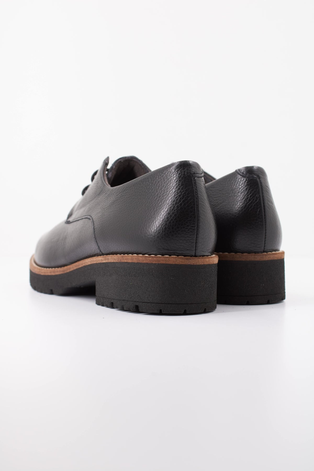 PITILLOS P BLUCHER NAPA en color NEGRO (4)