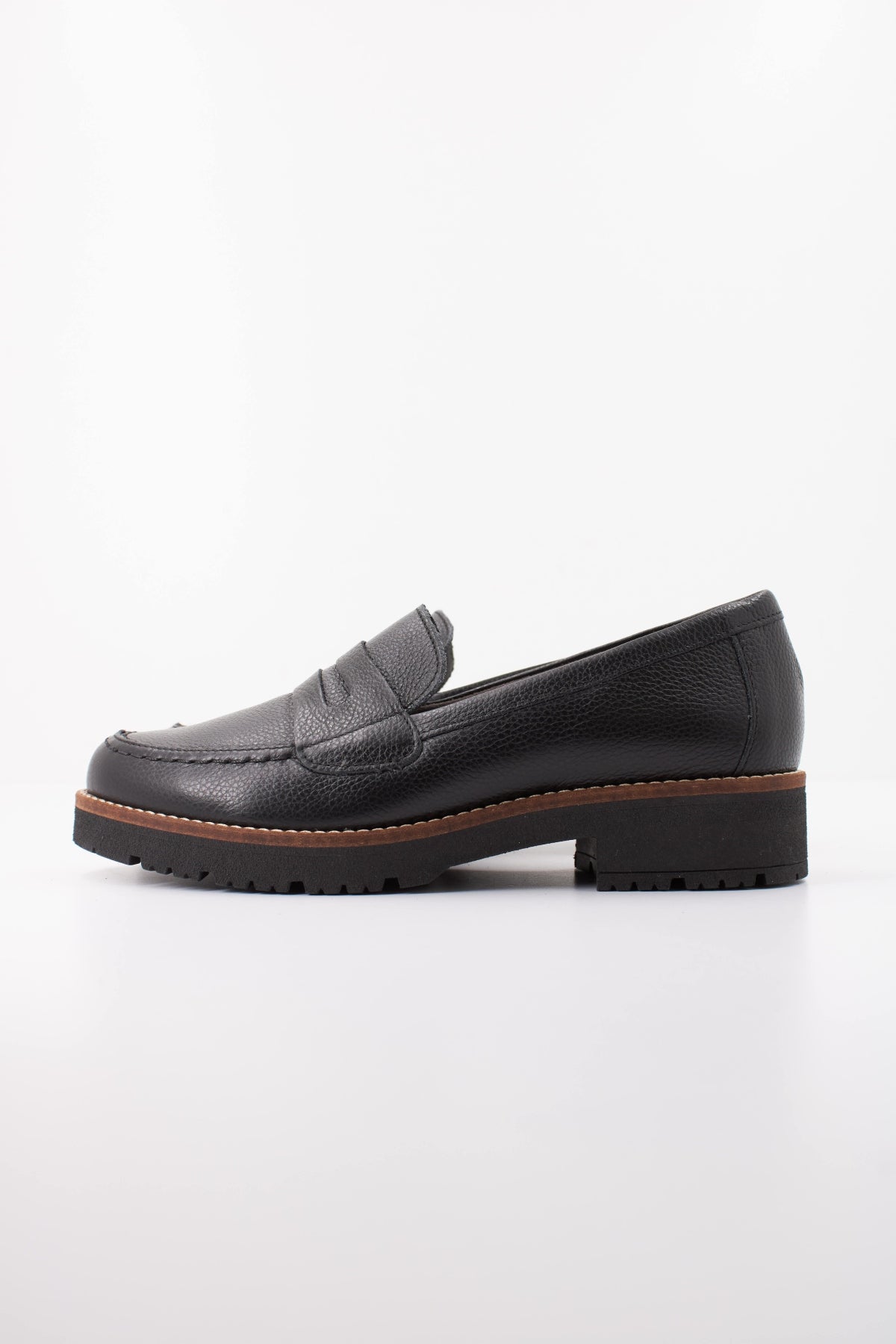 PITILLOS P MOCASIN ANTIFAZ NAPA en color NEGRO (1)