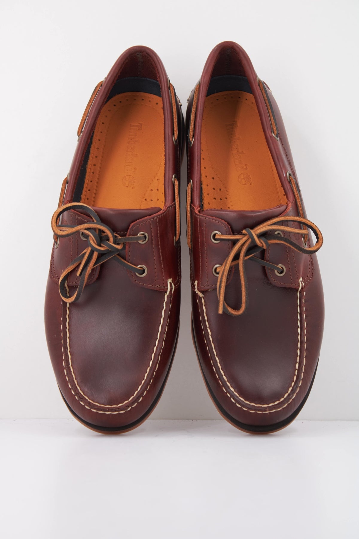 TIMBERLAND CLASSIC BOAT SHOE en color BURDEOS (3)