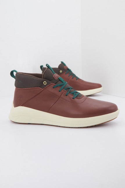 TIMBERLAND BRADSTREET ULTRA WP/WL en color MARRON (1)