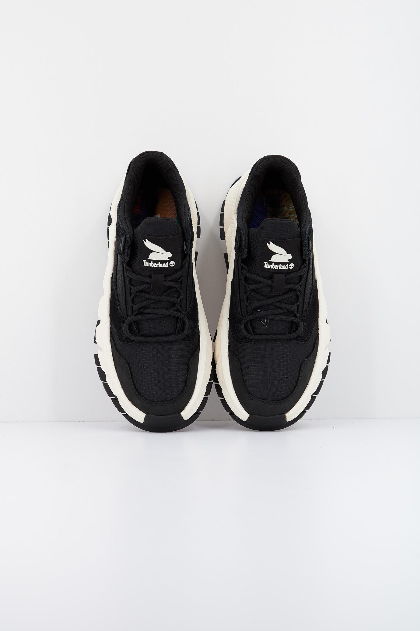 TIMBERLAND TURBO LOW en color NEGRO (2)