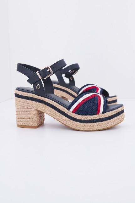 TOMMY HILFIGER TH ARTISANAL MID HEEL SA en color AZUL (2)