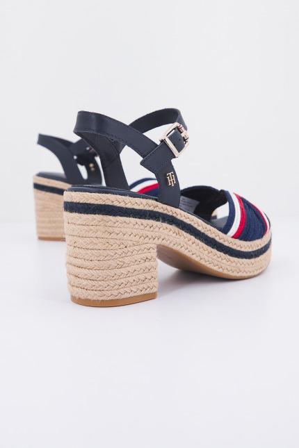 TOMMY HILFIGER TH ARTISANAL MID HEEL SA en color AZUL (3)