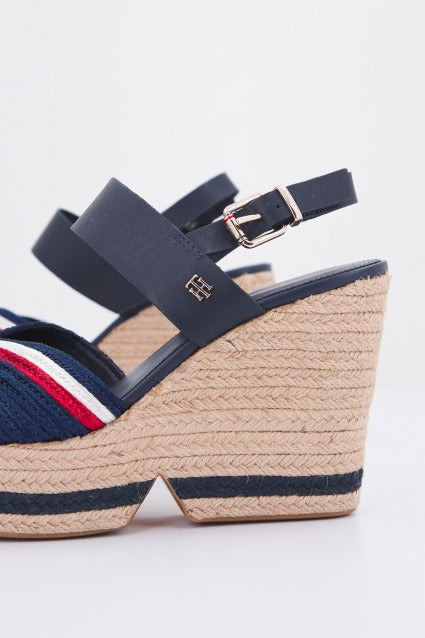 TOMMY HILFIGER ARTISANAL HIGH WEDGE en color AZUL (4)