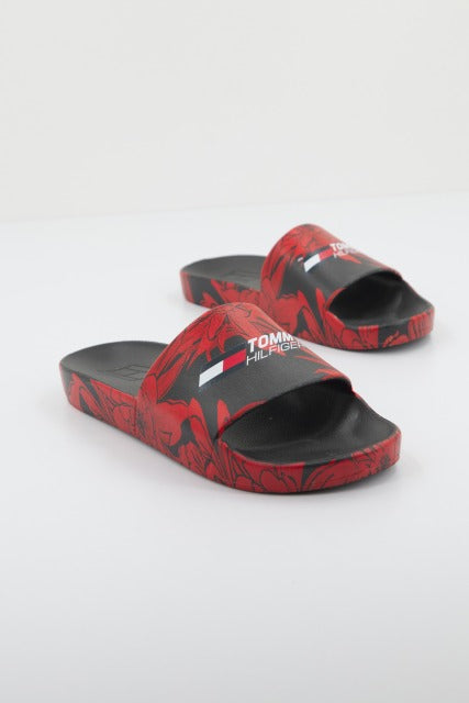 TOMMY HILFIGER TS POOLSLIDE FLORAL en color NEGRO (3)