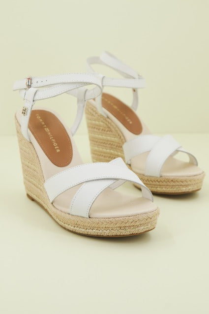 TOMMY HILFIGER FWFW en color BLANCO (2)