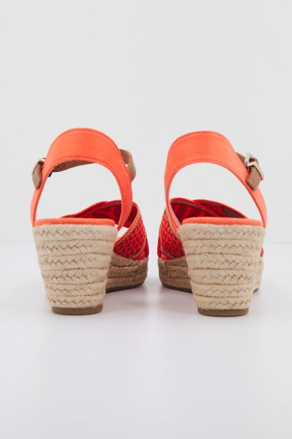 TOMMY HILFIGER WEBBING LOW WEDGE en color NARANJA (4)