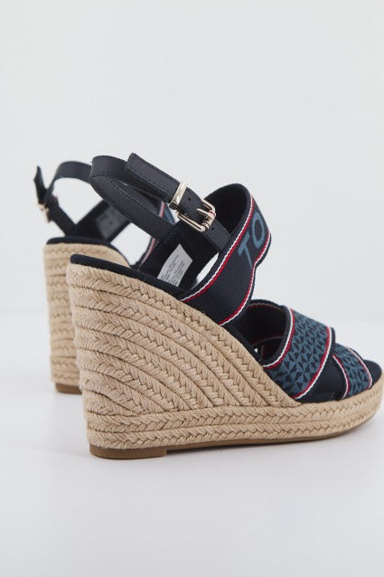 TOMMY HILFIGER WEBBING HIGH WEDGE en color AZUL (3)