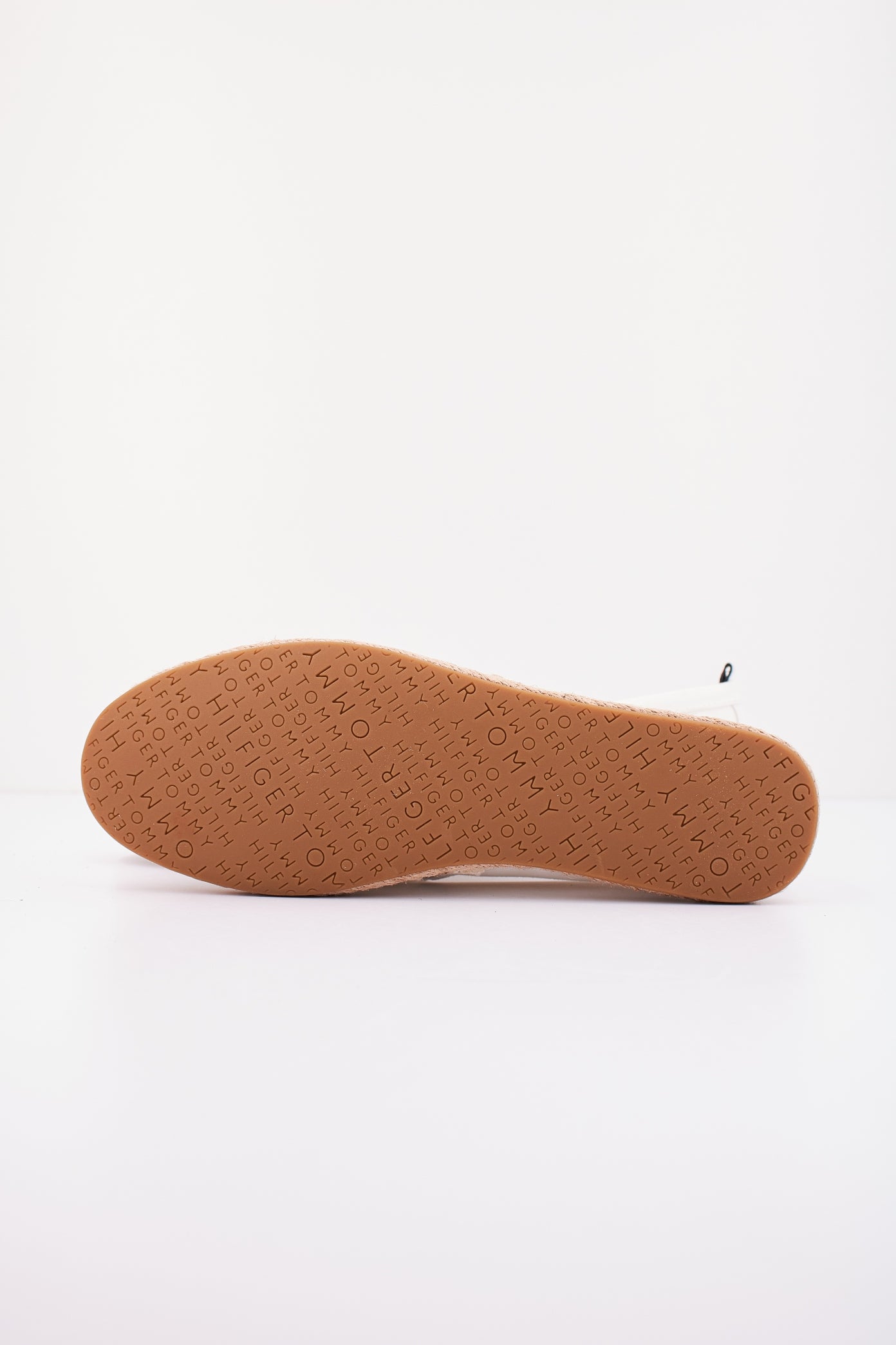 TOMMY HILFIGER BASIC TOMMY FLAT ESPADRI en color BLANCO (4)