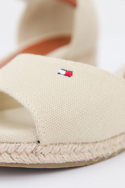 TOMMY HILFIGER CORDA en color BEIS (4)