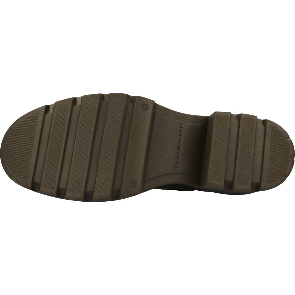 TOMMY HILFIGER HEELED CHELSEY BOOT BIO en color VERDE (6)