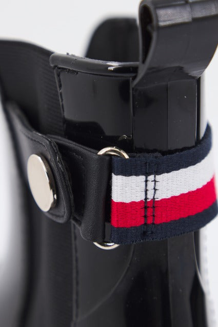 TOMMY HILFIGER ANKLE RAINBOOT WITH META en color NEGRO (4)