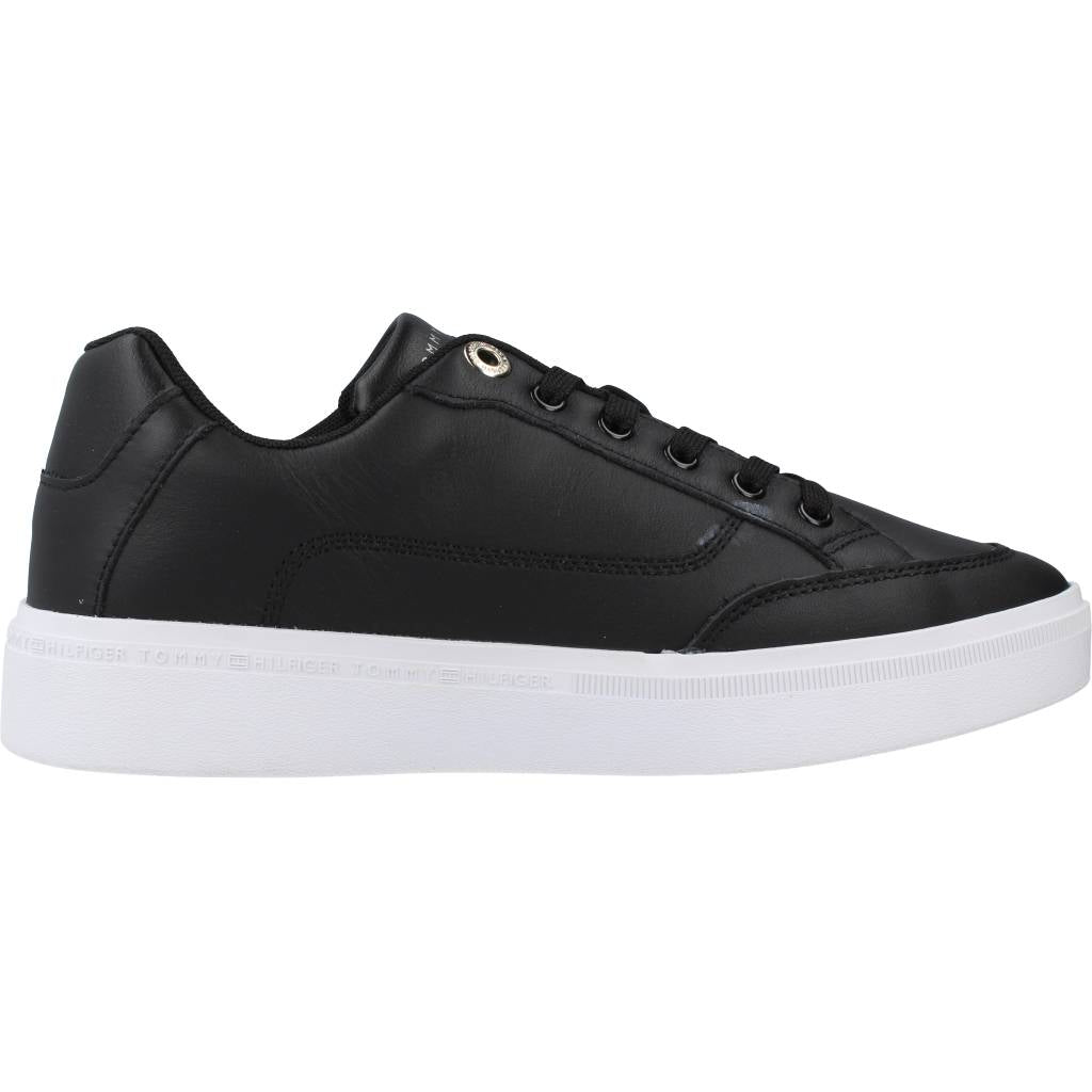 TOMMY HILFIGER ESSENTIAL TH COURT SNEAK en color NEGRO (4)