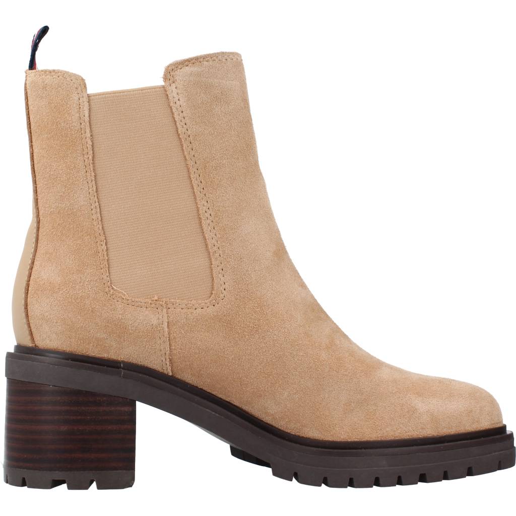TOMMY HILFIGER CHELSEA MID HEEL en color NUDE (4)