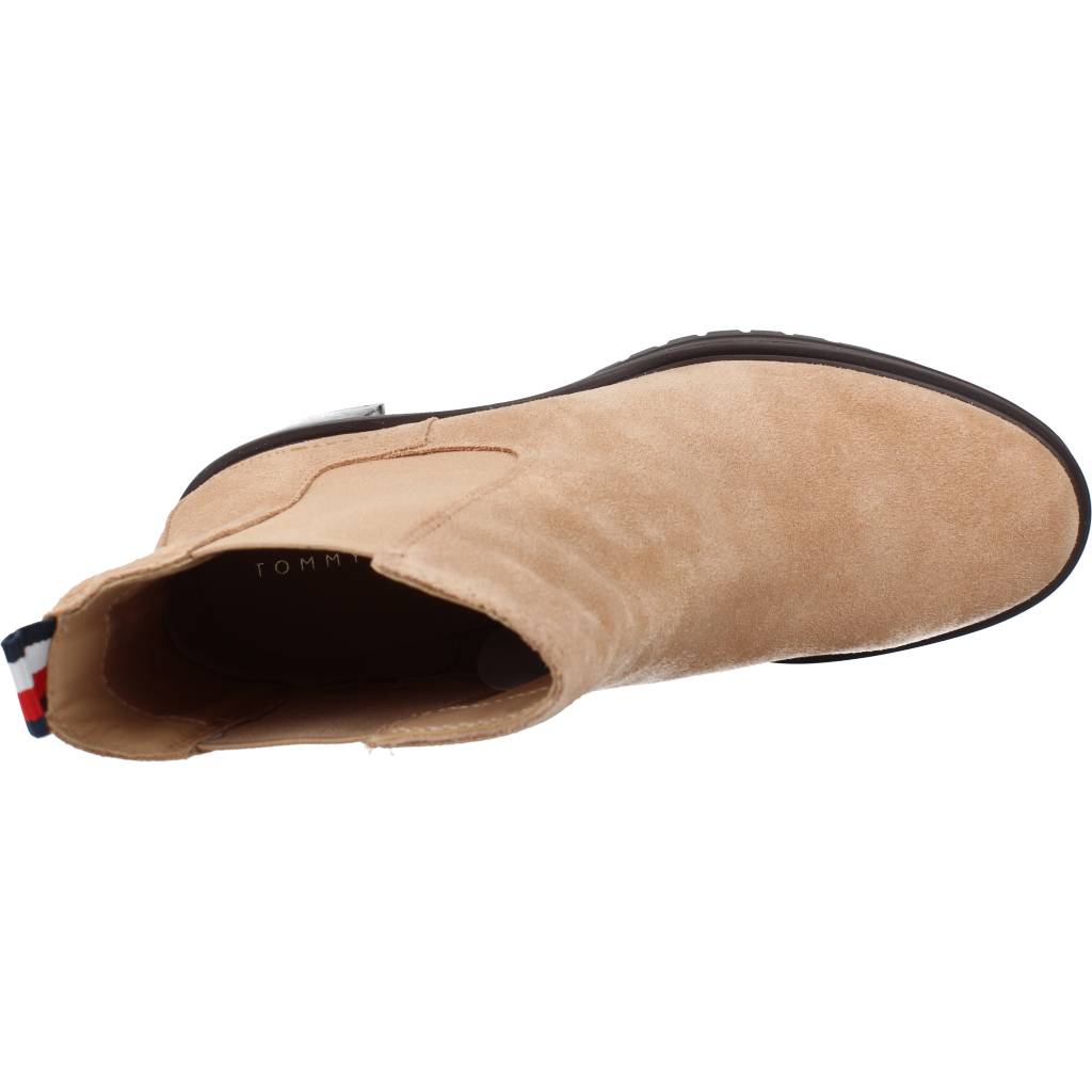 TOMMY HILFIGER CHELSEA MID HEEL en color NUDE (7)