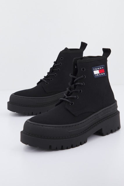 TOMMY HILFIGER LOW BOOT en color NEGRO (2)