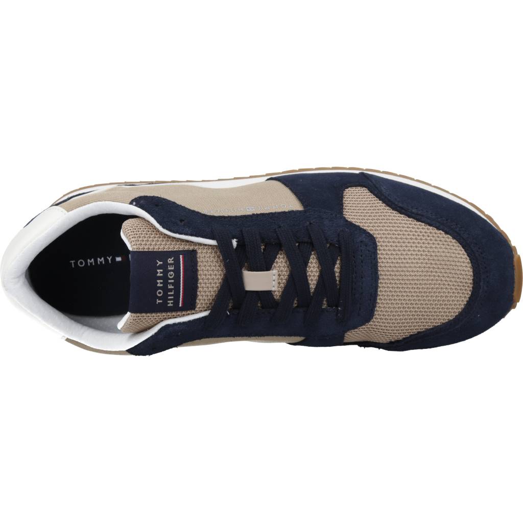 TOMMY HILFIGER RUNNER EVO MIX en color MARRON (7)