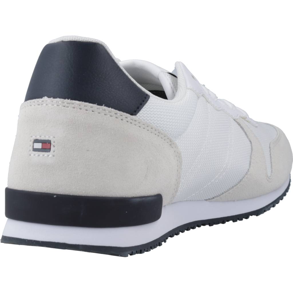 TOMMY HILFIGER ICONIC MIX RUNNER en color BLANCO (3)