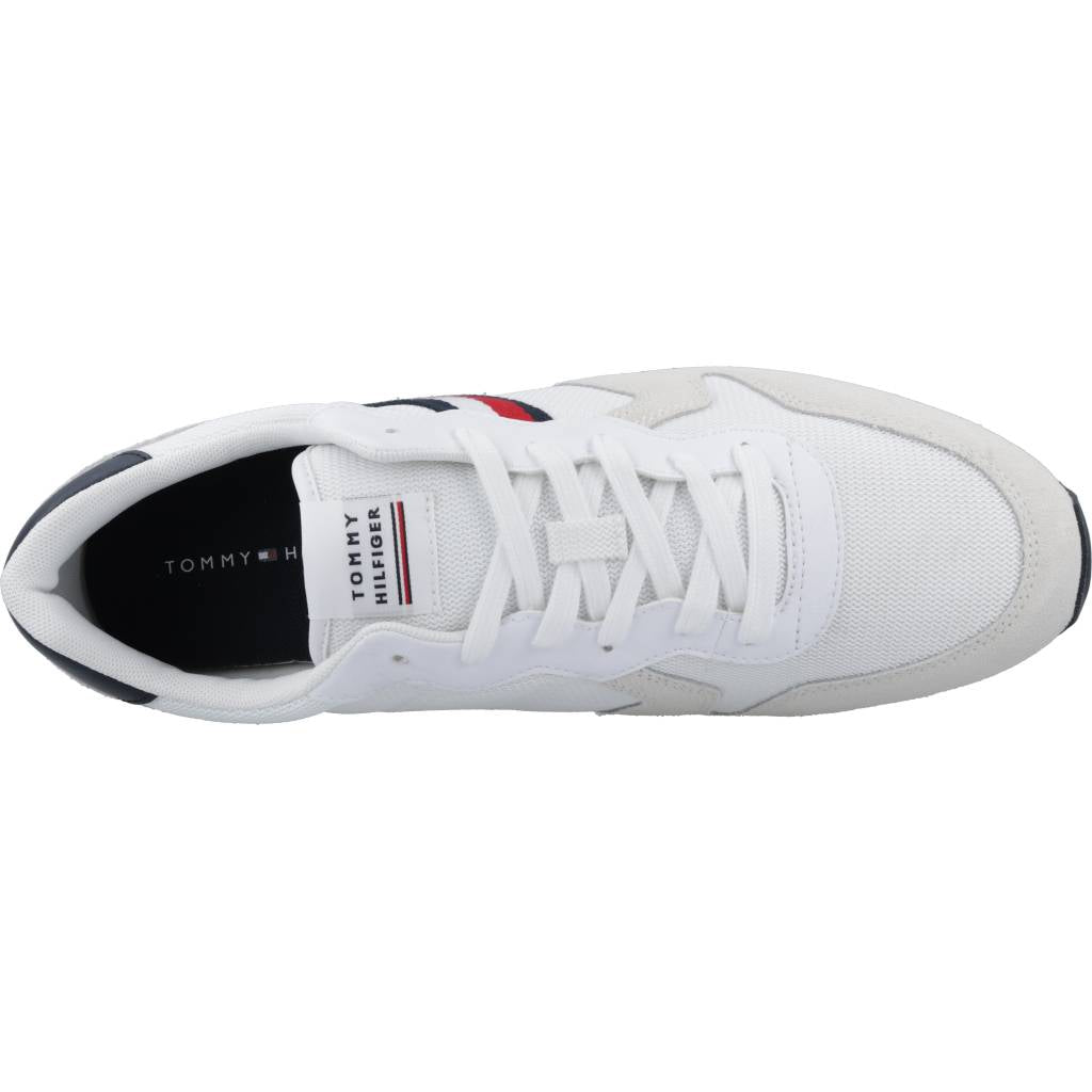 TOMMY HILFIGER ICONIC MIX RUNNER en color BLANCO (7)