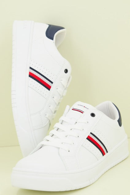 TOMMY HILFIGER LACE UP en color BLANCO (4)