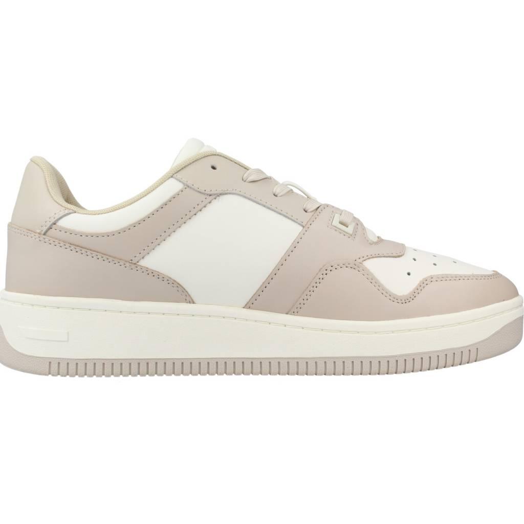 TOMMY JEANS BASKET LEATHER en color BEIS (4)