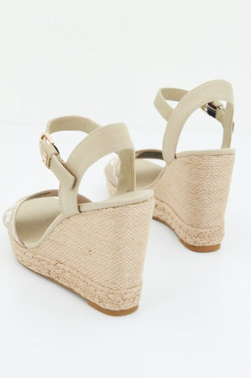 TOMMY HILFIGER SEASONAL WEBBING WEDGE en color BEIS (3)