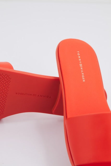 TOMMY HILFIGER TH POP MULE en color NARANJA (3)