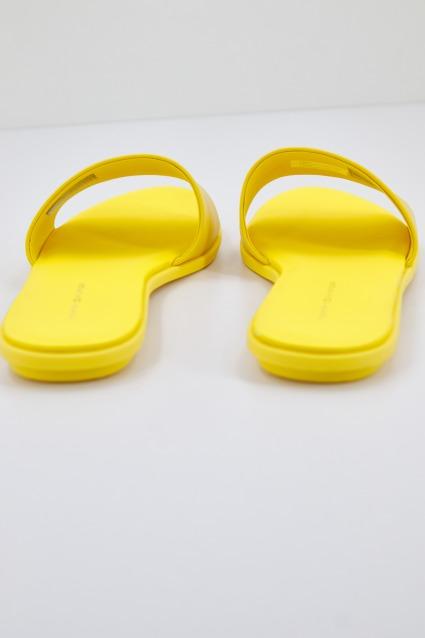 TOMMY HILFIGER TH POP MULE en color AMARILLO (3)
