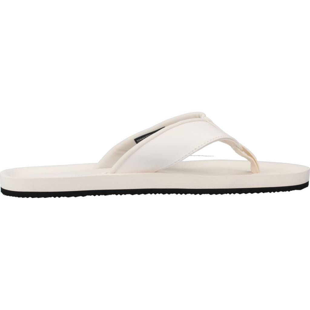TOMMY HILFIGER COMFORTABLE PADDED BEACH en color BLANCO (4)
