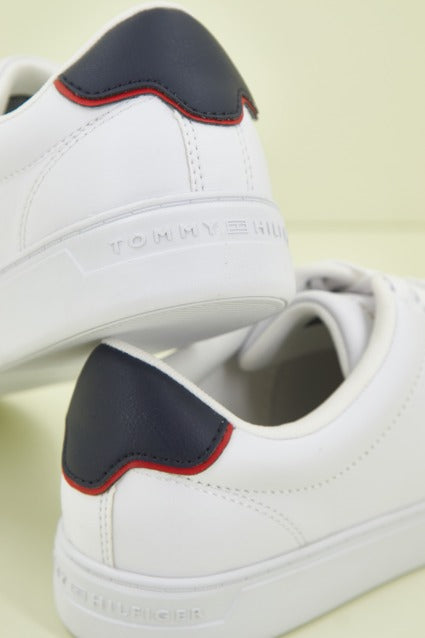 TOMMY HILFIGER ELEVATED ESSENTIAL COURT en color BLANCO (4)