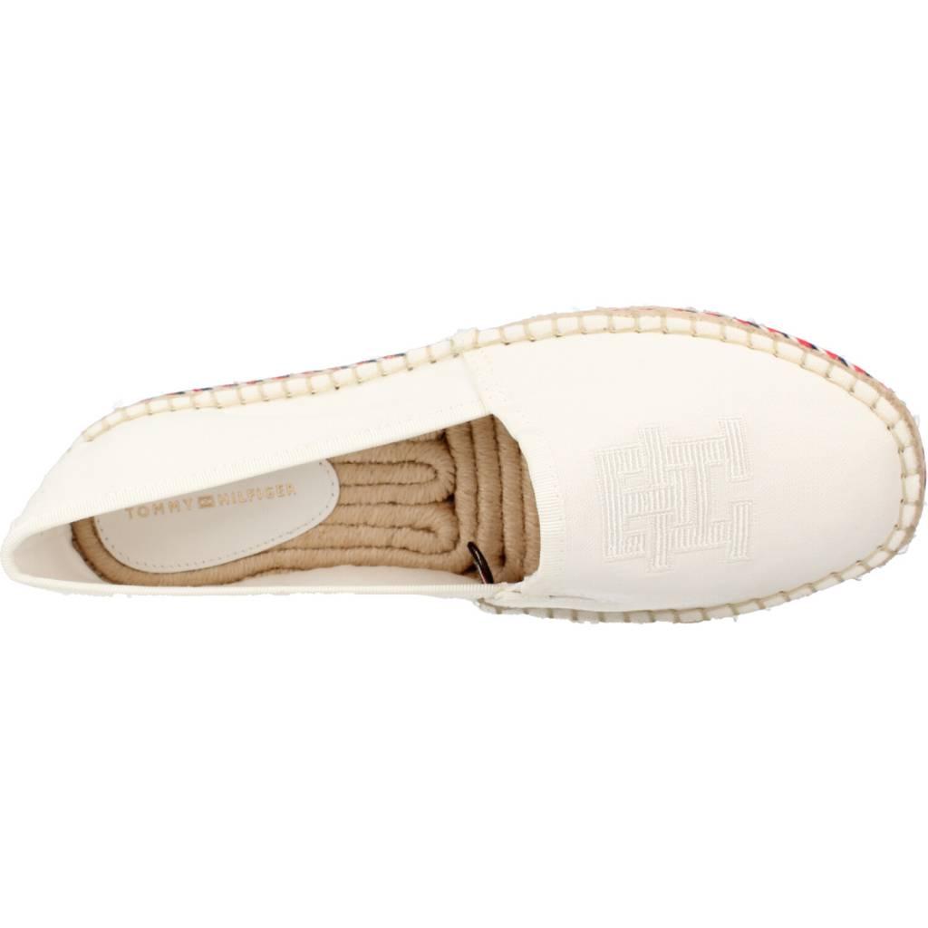 TOMMY HILFIGER TH EMBROIDERED FLATFORM en color BLANCO (7)