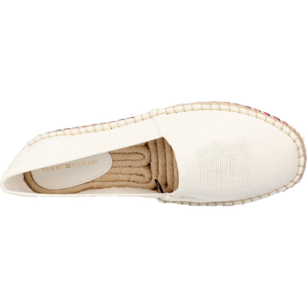 TOMMY HILFIGER TH EMBROIDERED FLATFORM en color BLANCO (7)